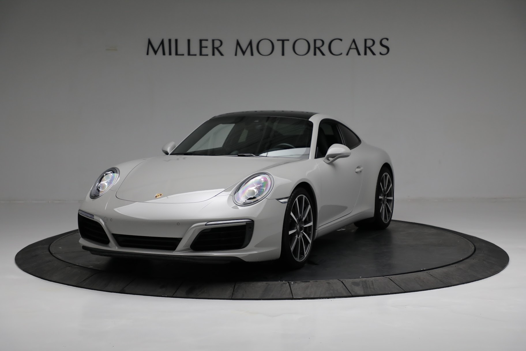 Used 2018 Porsche 911 Carrera S for sale Sold at Pagani of Greenwich in Greenwich CT 06830 1