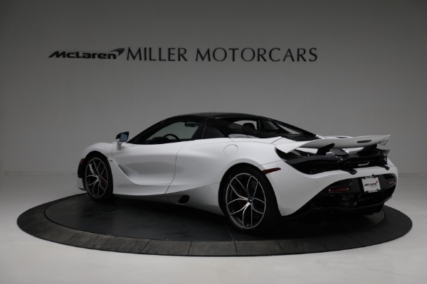 New 2022 McLaren 720S Spider Performance for sale $381,500 at Pagani of Greenwich in Greenwich CT 06830 17