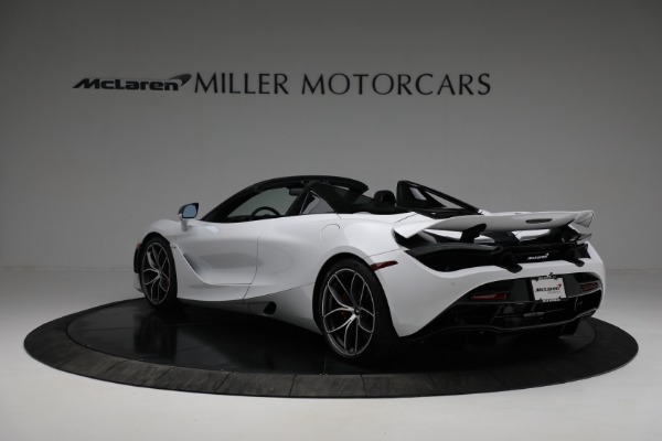 New 2022 McLaren 720S Spider Performance for sale $381,500 at Pagani of Greenwich in Greenwich CT 06830 5