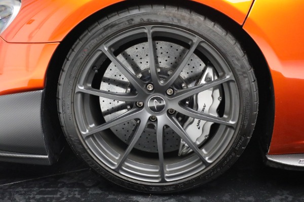 Used 2016 McLaren 675LT Spider for sale $280,900 at Pagani of Greenwich in Greenwich CT 06830 23