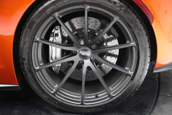 Used 2016 McLaren 675LT Spider for sale $280,900 at Pagani of Greenwich in Greenwich CT 06830 24