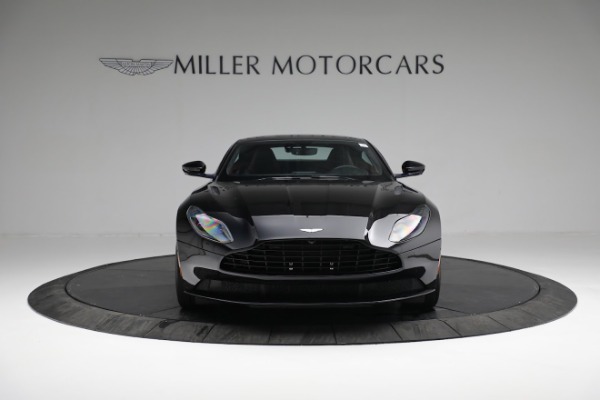 Used 2018 Aston Martin DB11 V8 for sale $149,900 at Pagani of Greenwich in Greenwich CT 06830 11