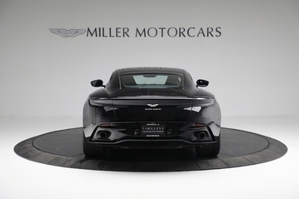 Used 2018 Aston Martin DB11 V8 for sale $149,900 at Pagani of Greenwich in Greenwich CT 06830 5