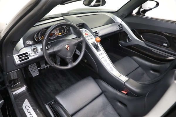 Used 2005 Porsche Carrera GT for sale $1,400,000 at Pagani of Greenwich in Greenwich CT 06830 23