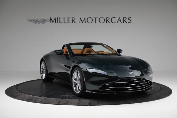 New 2022 Aston Martin Vantage Roadster for sale $192,716 at Pagani of Greenwich in Greenwich CT 06830 10
