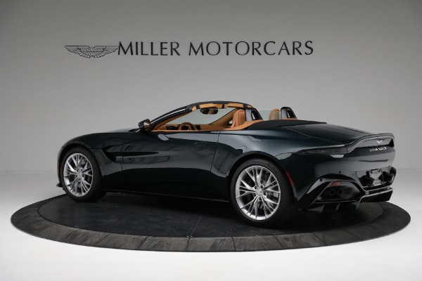 New 2022 Aston Martin Vantage Roadster for sale $192,716 at Pagani of Greenwich in Greenwich CT 06830 3