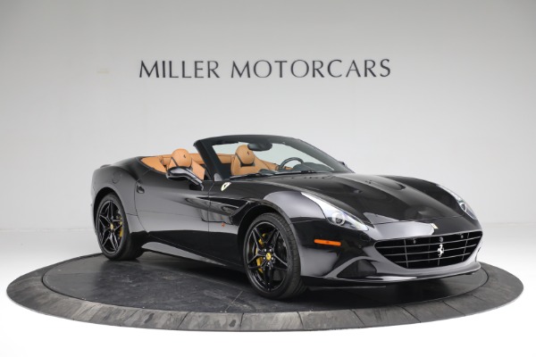 Used 2017 Ferrari California T for sale Sold at Pagani of Greenwich in Greenwich CT 06830 10