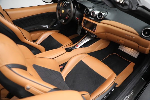 Used 2017 Ferrari California T for sale $178,900 at Pagani of Greenwich in Greenwich CT 06830 24