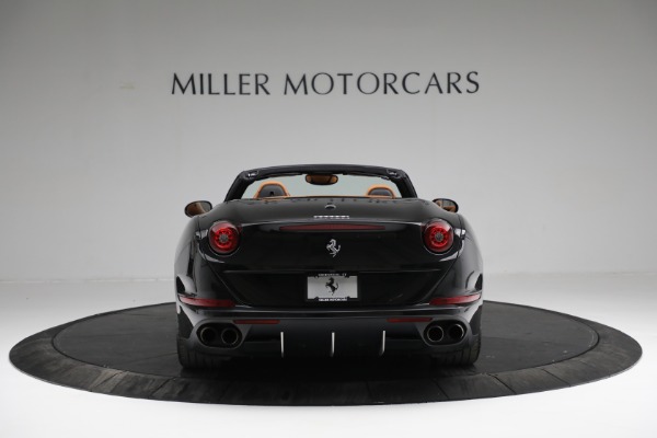 Used 2017 Ferrari California T for sale $178,900 at Pagani of Greenwich in Greenwich CT 06830 5