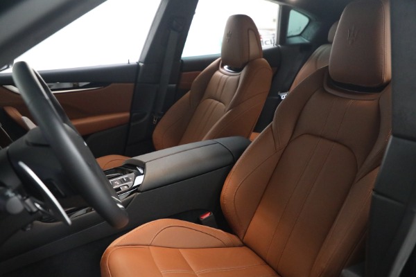 Used 2022 Maserati Levante GT for sale $52,900 at Pagani of Greenwich in Greenwich CT 06830 15