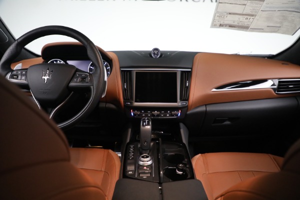 Used 2022 Maserati Levante GT for sale $52,900 at Pagani of Greenwich in Greenwich CT 06830 21