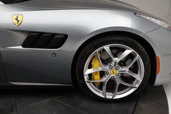 Used 2019 Ferrari GTC4Lusso T for sale $239,900 at Pagani of Greenwich in Greenwich CT 06830 24