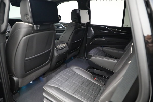 Used 2022 Cadillac Escalade Sport Platinum for sale $135,900 at Pagani of Greenwich in Greenwich CT 06830 17