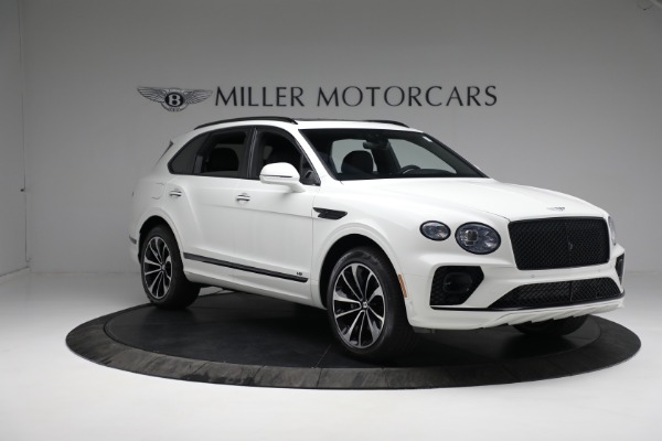 New 2022 Bentley Bentayga V8 for sale Call for price at Pagani of Greenwich in Greenwich CT 06830 11