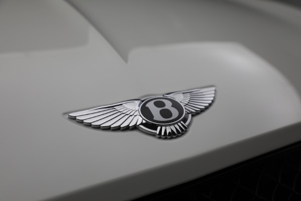 Used 2022 Bentley Continental GT V8 for sale $245,900 at Pagani of Greenwich in Greenwich CT 06830 12