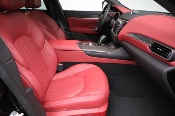Used 2022 Maserati Levante GT for sale Sold at Pagani of Greenwich in Greenwich CT 06830 19