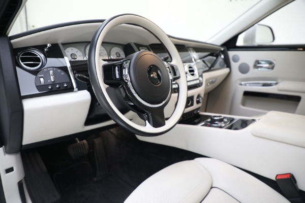 Used 2017 Rolls-Royce Ghost for sale Sold at Pagani of Greenwich in Greenwich CT 06830 13