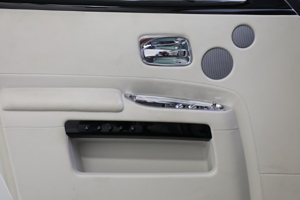 Used 2017 Rolls-Royce Ghost for sale Sold at Pagani of Greenwich in Greenwich CT 06830 18