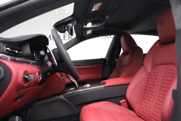 New 2022 Maserati Quattroporte Modena Q4 for sale Sold at Pagani of Greenwich in Greenwich CT 06830 14
