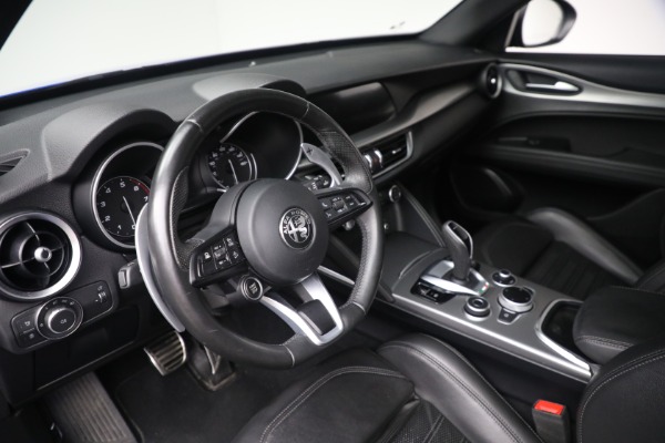 Used 2022 Alfa Romeo Stelvio Veloce for sale $32,900 at Pagani of Greenwich in Greenwich CT 06830 22