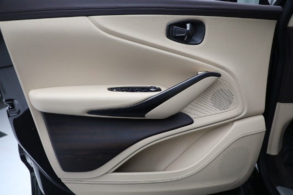 Used 2022 Aston Martin DBX for sale $105,900 at Pagani of Greenwich in Greenwich CT 06830 16