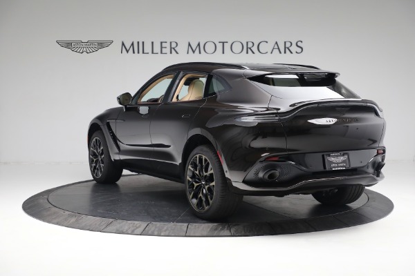 Used 2022 Aston Martin DBX for sale $105,900 at Pagani of Greenwich in Greenwich CT 06830 4