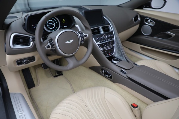 New 2022 Aston Martin DB11 Volante for sale $284,796 at Pagani of Greenwich in Greenwich CT 06830 19
