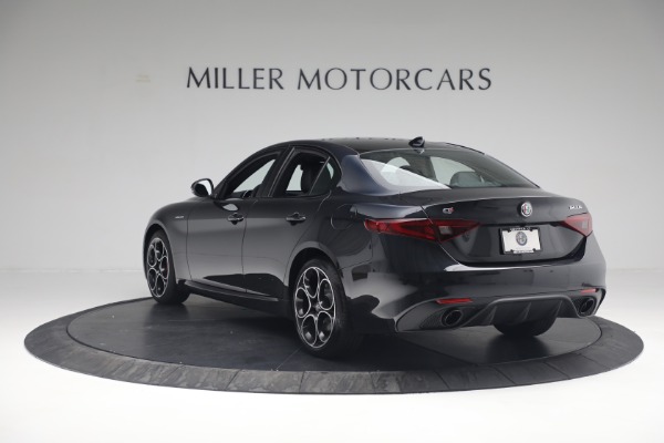 New 2022 Alfa Romeo Giulia Veloce for sale Sold at Pagani of Greenwich in Greenwich CT 06830 5