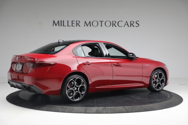 Used 2022 Alfa Romeo Giulia Veloce for sale $29,900 at Pagani of Greenwich in Greenwich CT 06830 8