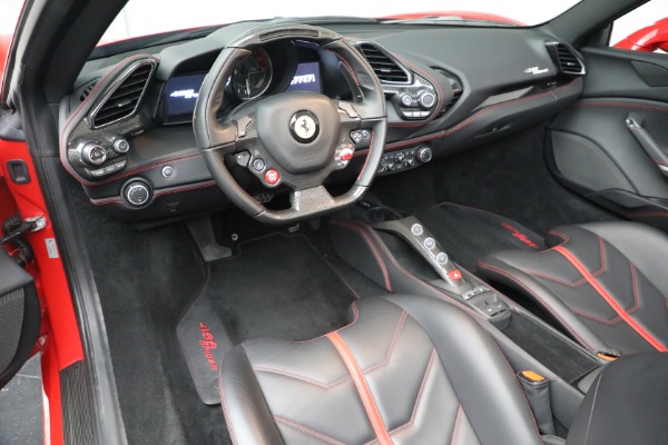 Used 2018 Ferrari 488 Spider for sale $382,900 at Pagani of Greenwich in Greenwich CT 06830 27