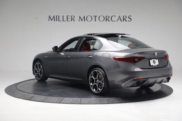 New 2022 Alfa Romeo Giulia Veloce for sale Sold at Pagani of Greenwich in Greenwich CT 06830 4