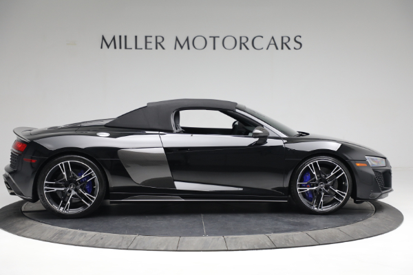 Used 2022 Audi R8 5.2 quattro V10 perform. Spyder for sale Sold at Pagani of Greenwich in Greenwich CT 06830 17