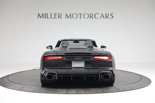 Used 2022 Audi R8 5.2 quattro V10 perform. Spyder for sale Sold at Pagani of Greenwich in Greenwich CT 06830 6