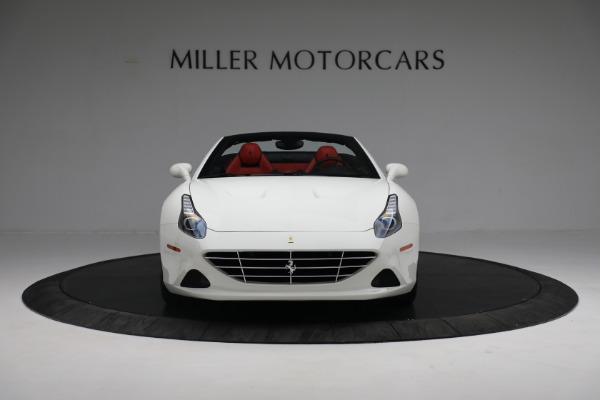 Used 2015 Ferrari California T for sale Sold at Pagani of Greenwich in Greenwich CT 06830 12