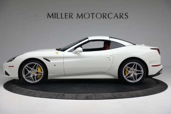 Used 2015 Ferrari California T for sale Sold at Pagani of Greenwich in Greenwich CT 06830 14