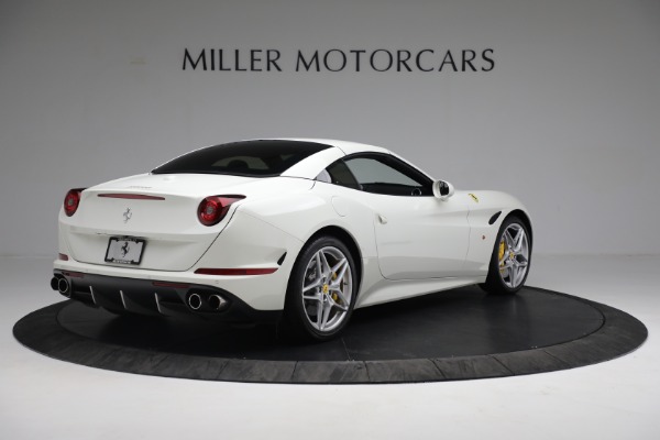 Used 2015 Ferrari California T for sale Sold at Pagani of Greenwich in Greenwich CT 06830 16