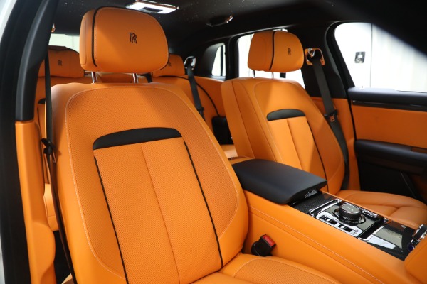 Used 2022 Rolls-Royce Ghost Black Badge for sale $394,895 at Pagani of Greenwich in Greenwich CT 06830 23