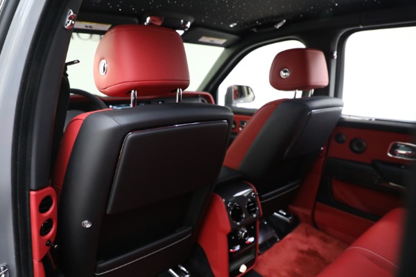 Used 2022 Rolls-Royce Black Badge Cullinan for sale Sold at Pagani of Greenwich in Greenwich CT 06830 19