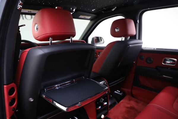 Used 2022 Rolls-Royce Black Badge Cullinan for sale Sold at Pagani of Greenwich in Greenwich CT 06830 20