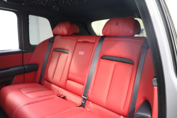 Used 2022 Rolls-Royce Black Badge Cullinan for sale Sold at Pagani of Greenwich in Greenwich CT 06830 22