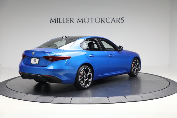 Used 2022 Alfa Romeo Giulia Veloce for sale Sold at Pagani of Greenwich in Greenwich CT 06830 7