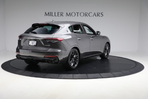 Used 2022 Maserati Levante Modena for sale $39,995 at Pagani of Greenwich in Greenwich CT 06830 6