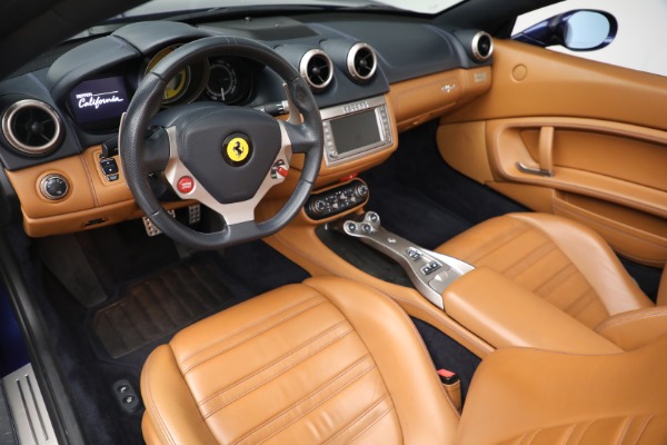 Used 2010 Ferrari California for sale Sold at Pagani of Greenwich in Greenwich CT 06830 17