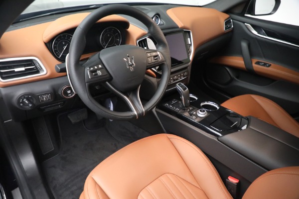 New 2022 Maserati Ghibli Modena Q4 for sale Sold at Pagani of Greenwich in Greenwich CT 06830 13