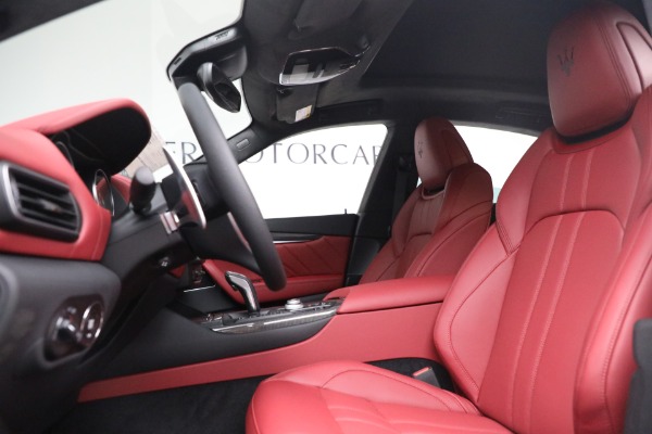 New 2022 Maserati Levante Modena for sale $113,075 at Pagani of Greenwich in Greenwich CT 06830 14