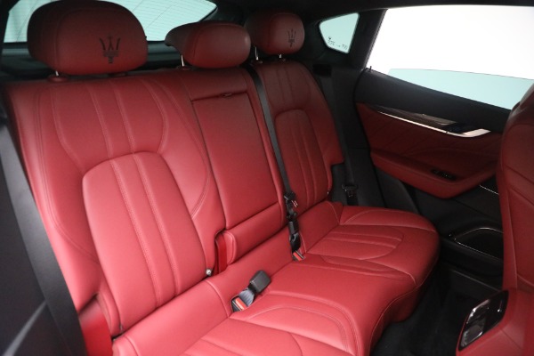 New 2022 Maserati Levante Modena for sale $113,075 at Pagani of Greenwich in Greenwich CT 06830 26