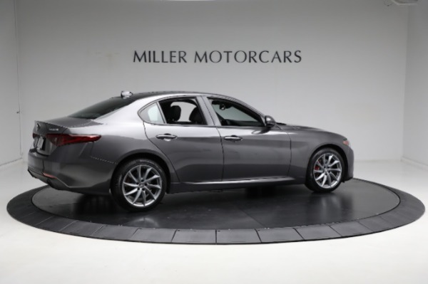 Used 2023 Alfa Romeo Giulia Sprint for sale Sold at Pagani of Greenwich in Greenwich CT 06830 18