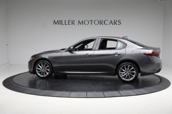 Used 2023 Alfa Romeo Giulia Sprint for sale Sold at Pagani of Greenwich in Greenwich CT 06830 8