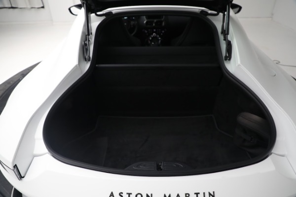 New 2022 Aston Martin Vantage Coupe for sale $185,716 at Pagani of Greenwich in Greenwich CT 06830 22