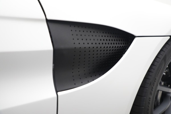 New 2022 Aston Martin Vantage - for sale $185,716 at Pagani of Greenwich in Greenwich CT 06830 23